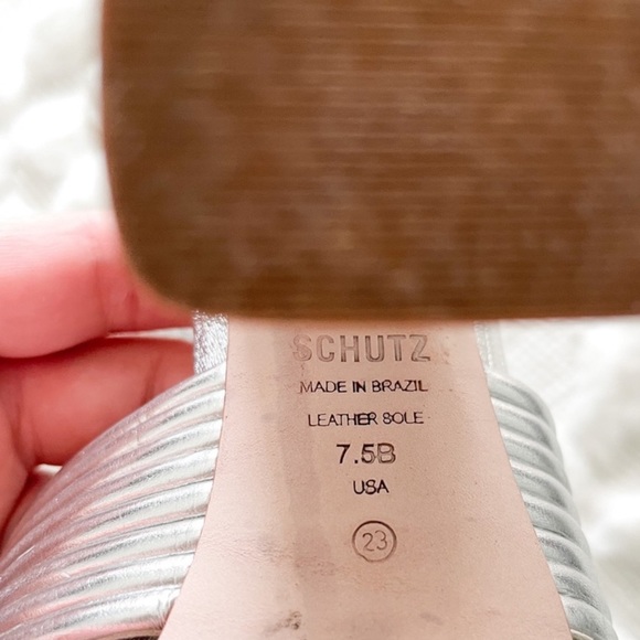 SCHUTZ Emma Dale Criss-Cross Quilted Slide Sandals in Prata Silver - Picture 5 of 5